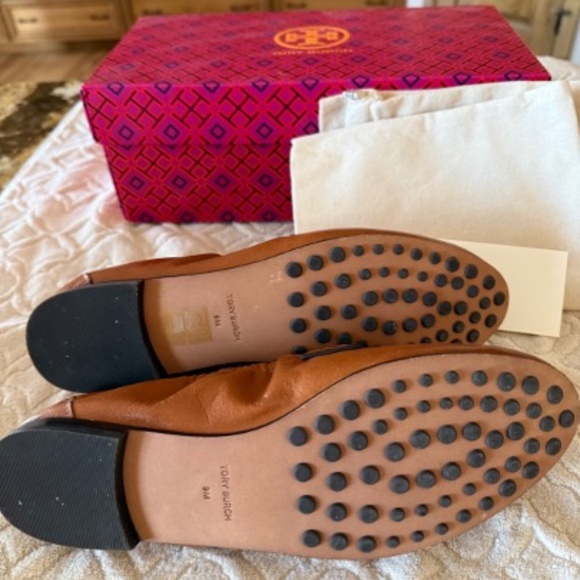 Tory Burch Leather Ballet Loafer, Bourbon, Barely Worn - Picture 6 of 8